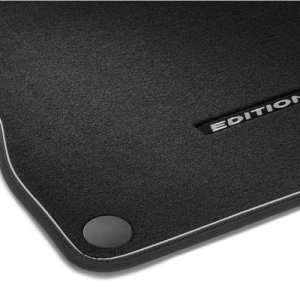 Genuine Mercedes-Benz Velour Floor Mats CLASSIC, Driver’s/Co-Driver’s Mat, 4-Piece, EDITION 2020